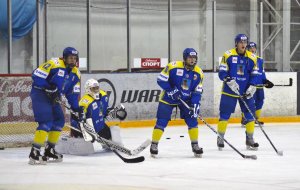 Хоккейная команда "Волга" потерпела фиаско в стартовом матче плей-офф