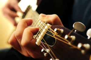 Спастись от депрессии поможет гитара